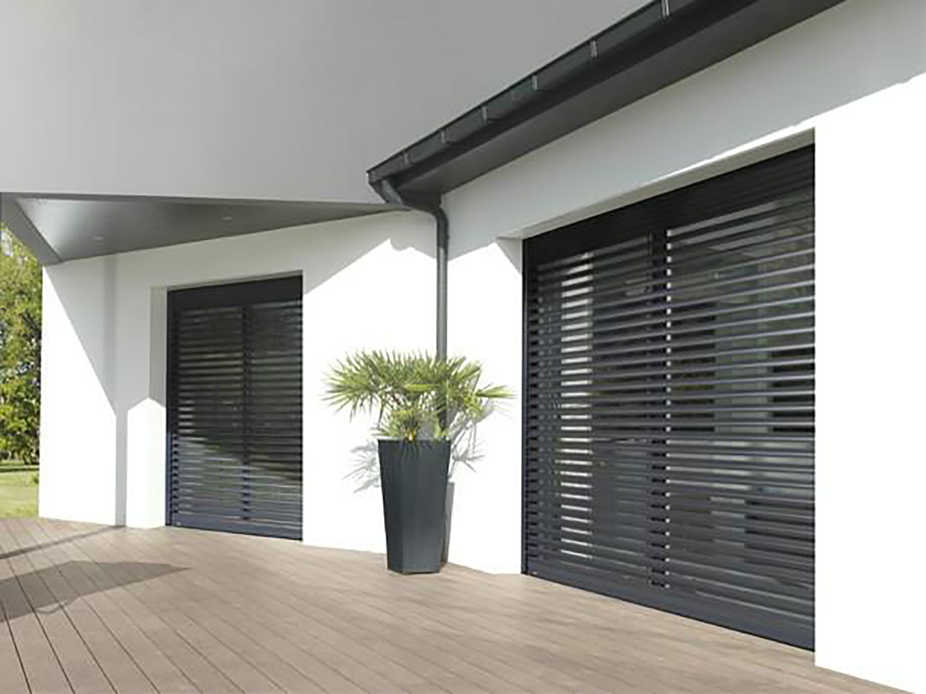 volets roulants à lames orientables pour maison
